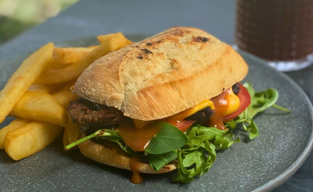 Hotham River Cafe (1)